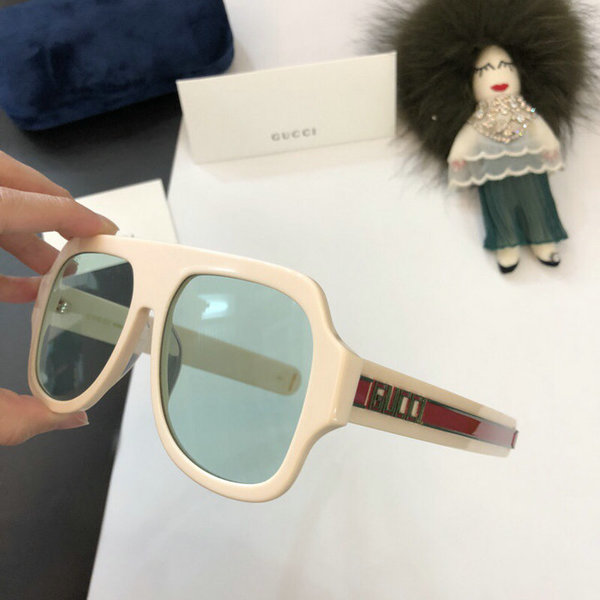 Gucci Sunglasses GGS150272G9