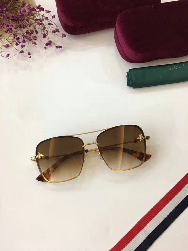 Gucci Sunglasses GGS150272G900