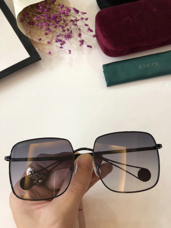 Gucci Sunglasses GGS150272G924