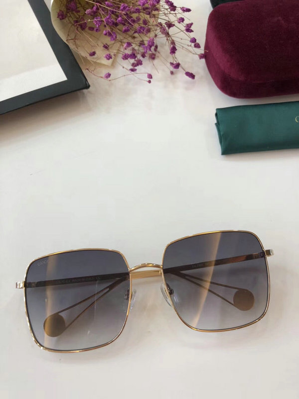 Gucci Sunglasses GGS150272G930