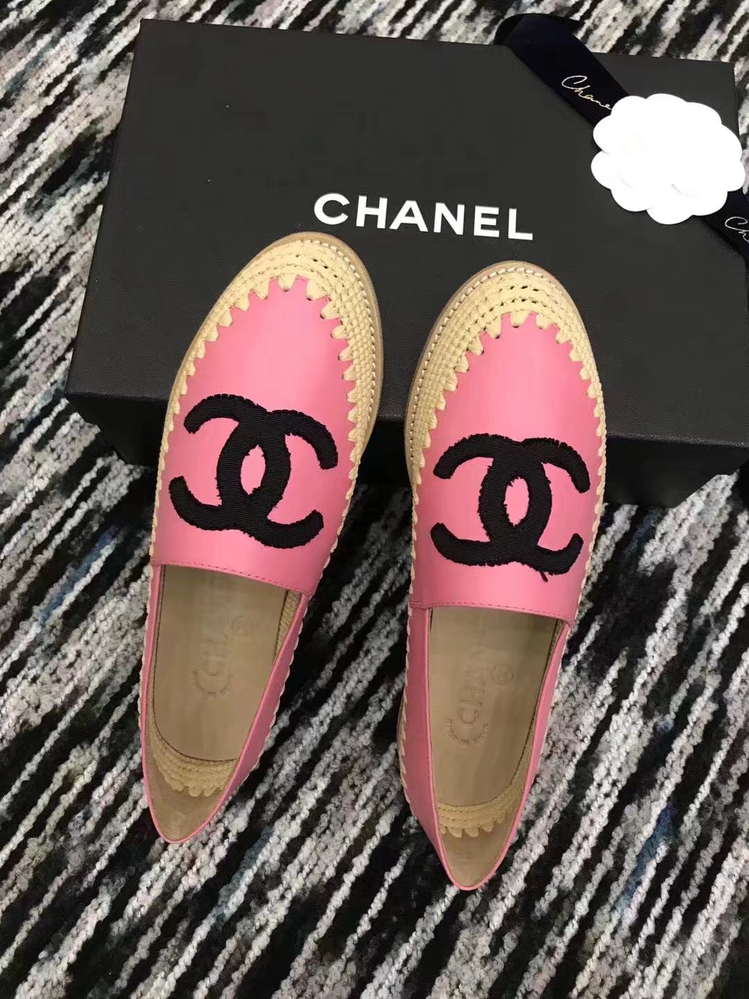 Chanel Casual Shoes CH2277LRF pink