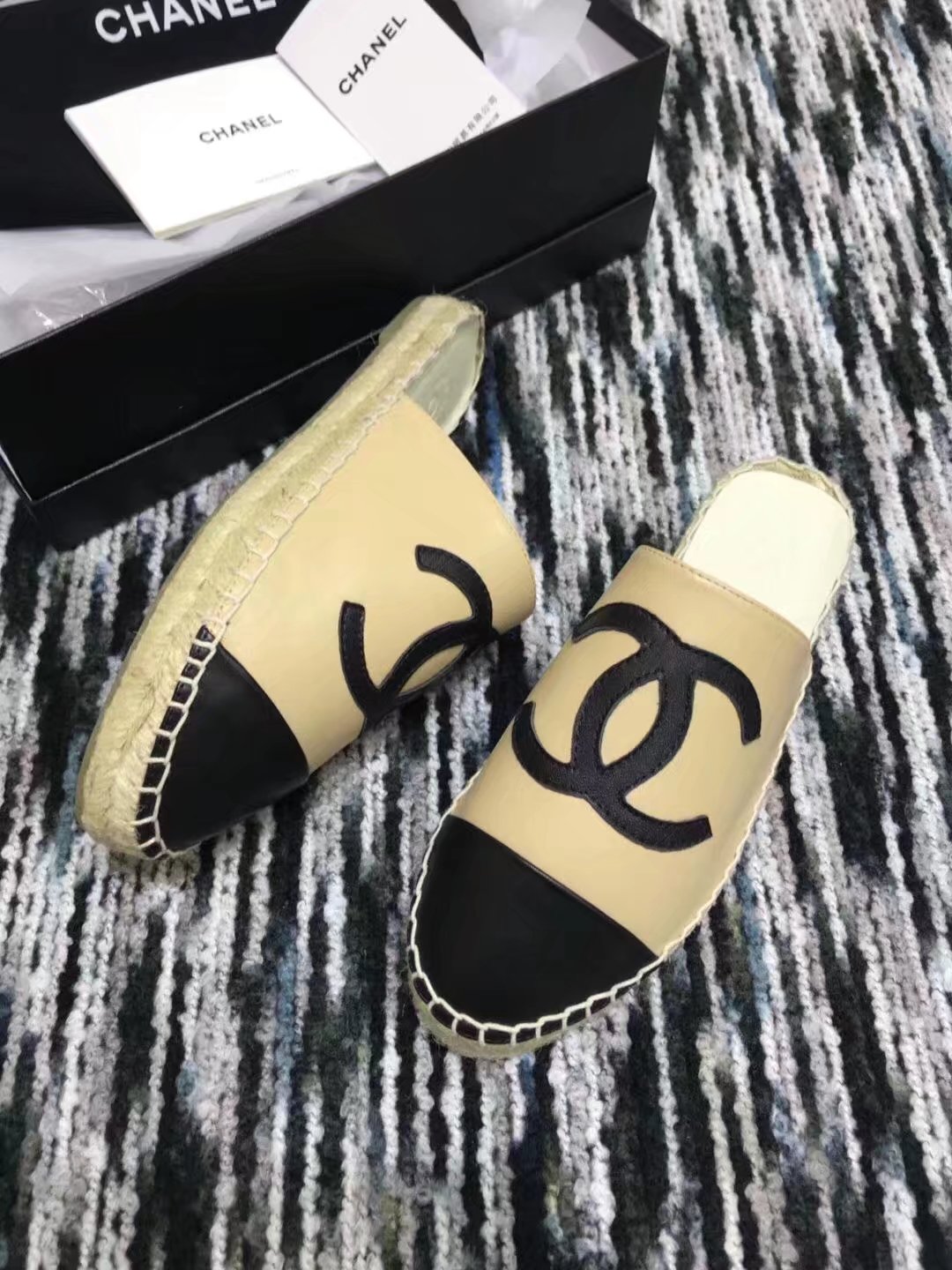 Chanel Slippers CH2287LRF Apricot