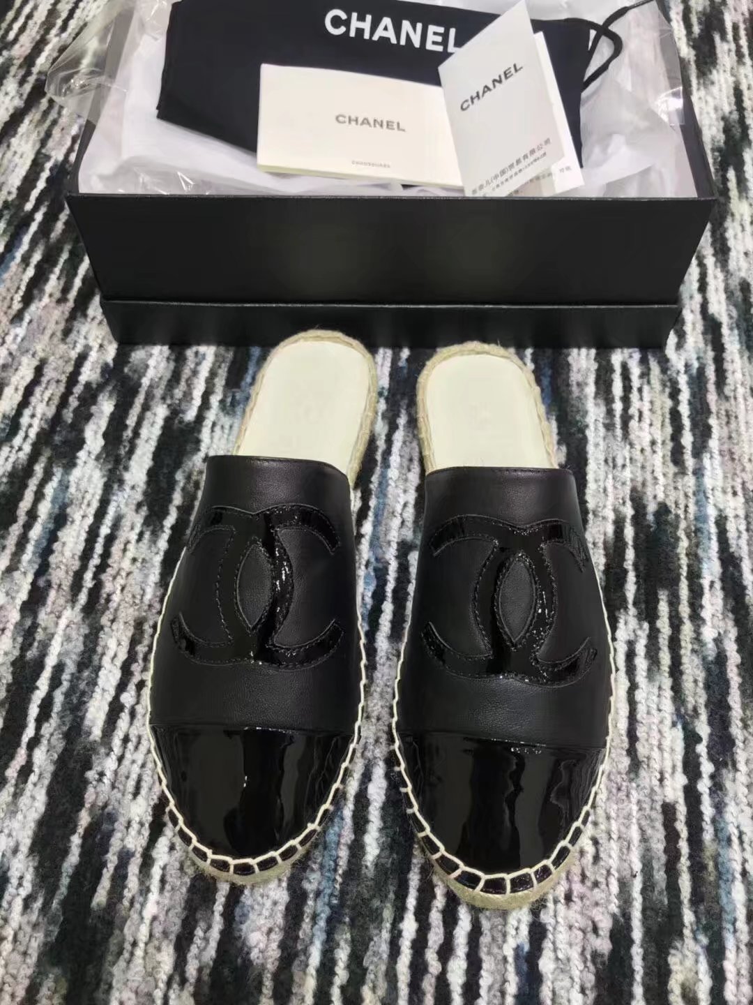 Chanel Slippers CH2287LRF black