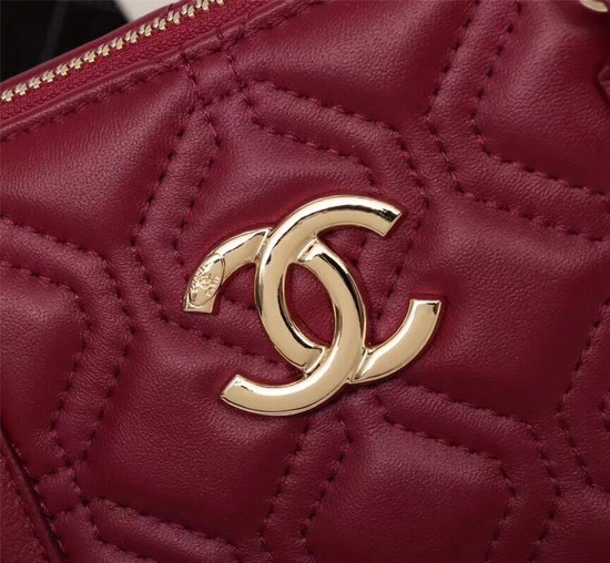 Chanel Sheepskin Leather Shoulder Bag 55698 red