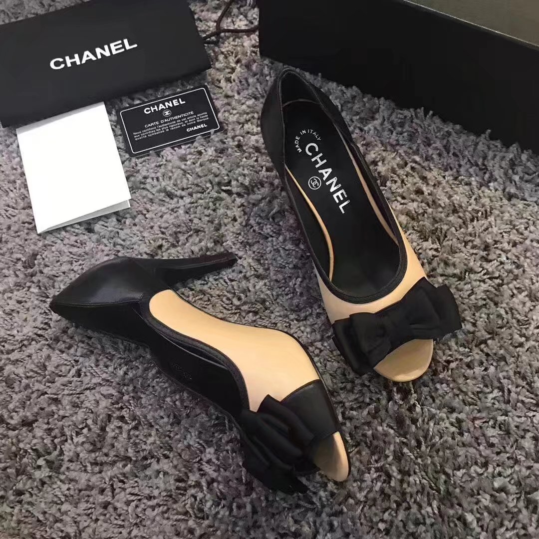 Chanel High heels CH2331LS Apricot&black heel of a shoe 8CM