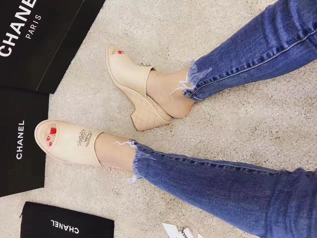 Chanel slippers CH2329LS Apricot 