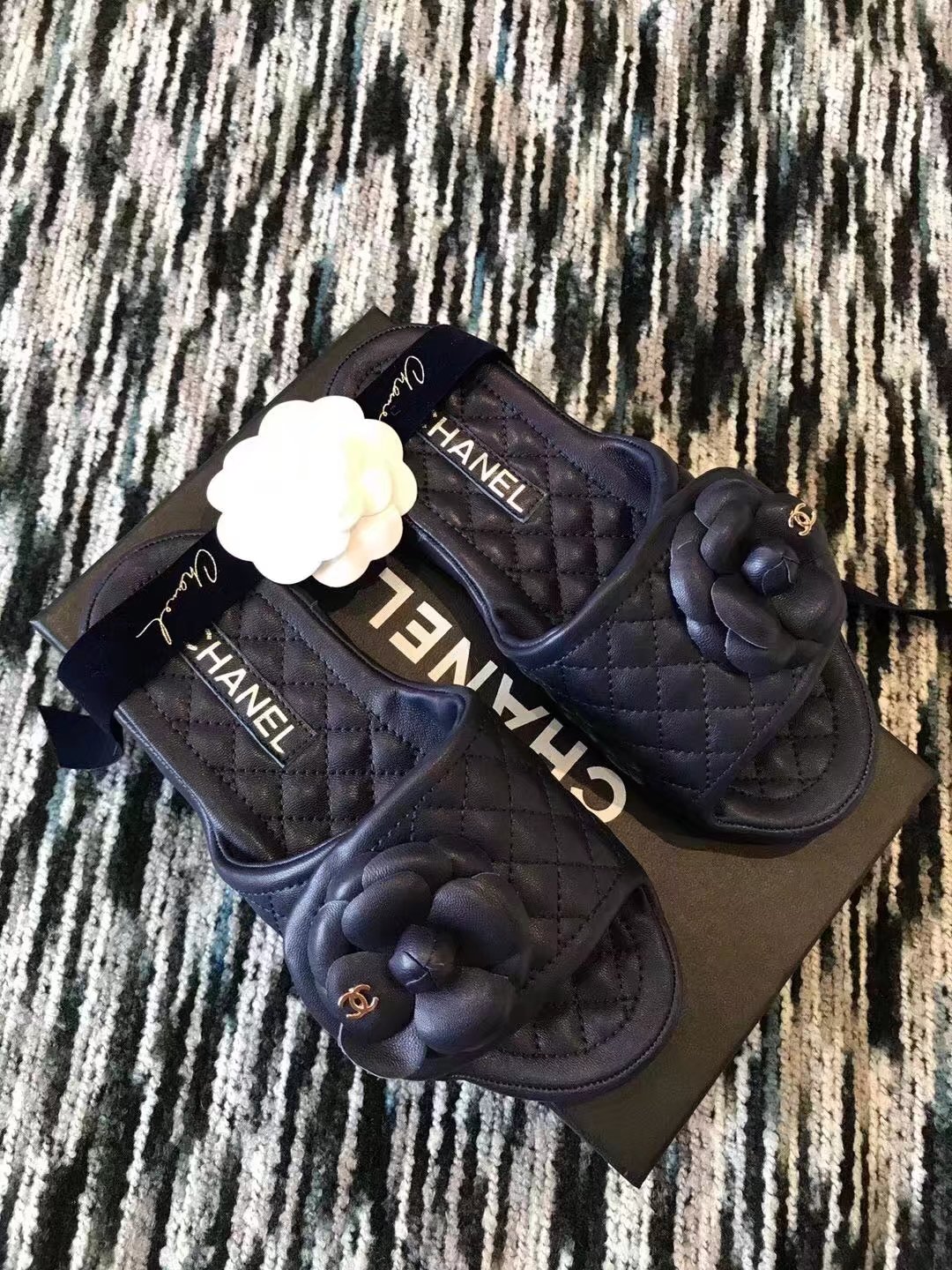 Chanel slippers CH2335LRF Dark blue