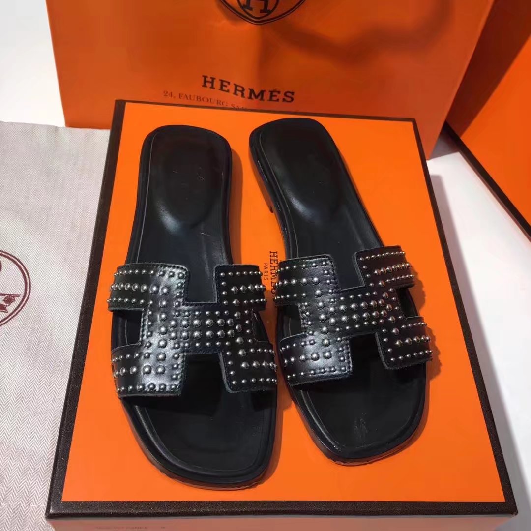 Hermes Leather Slipper HO781JYX Black