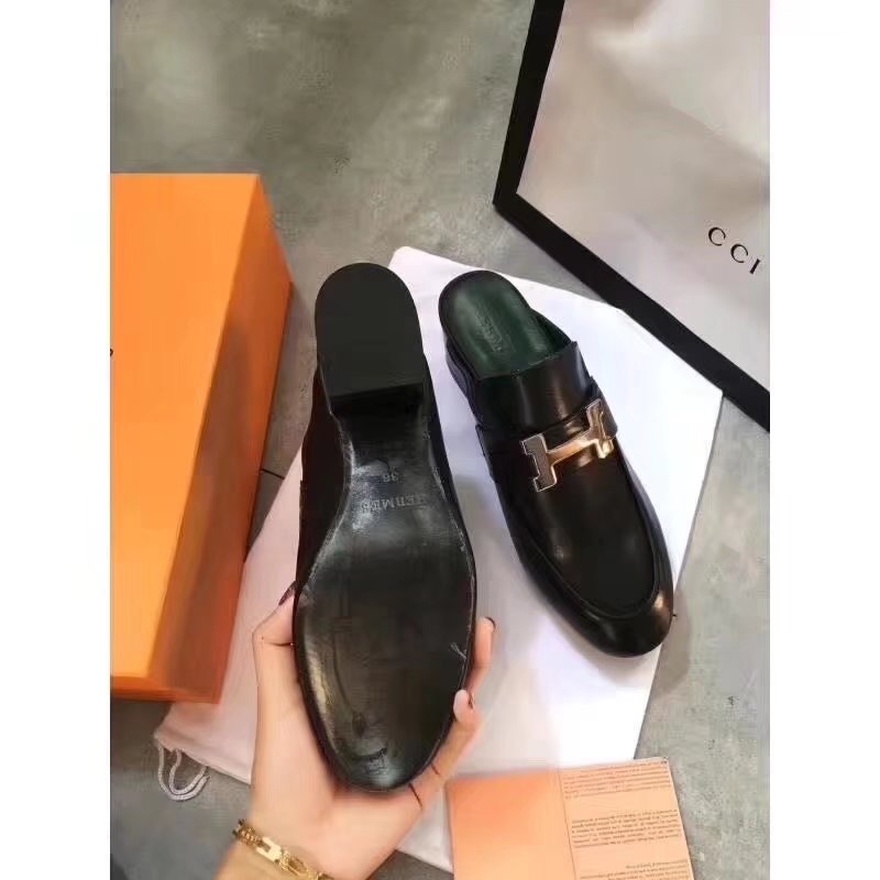 Hermes Leather Slipper HO782LD Black