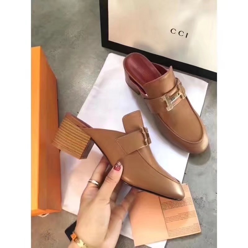 Hermes Leather Slipper HO782LD Camel