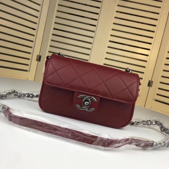 Chanel mini Leather cross-body bag 7739 Dark red