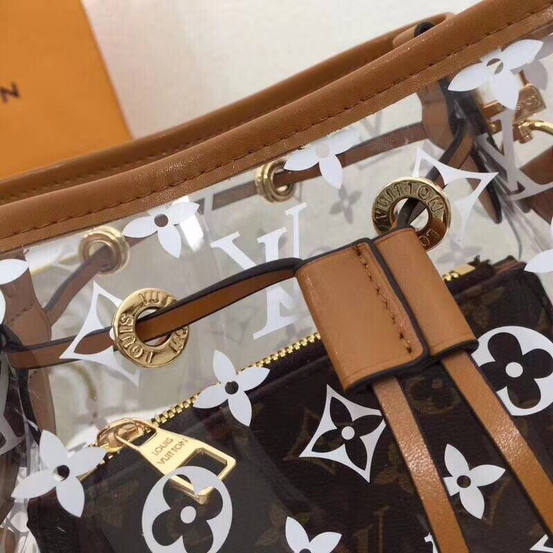 Louis Vuitton Monogram Canvas NEONOE M44022