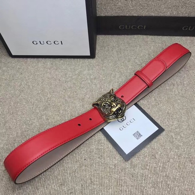 Gucci Leather belt with feline buckle 409420 red