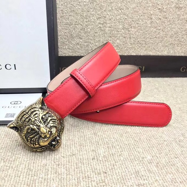 Gucci Leather belt with feline buckle 409420 red