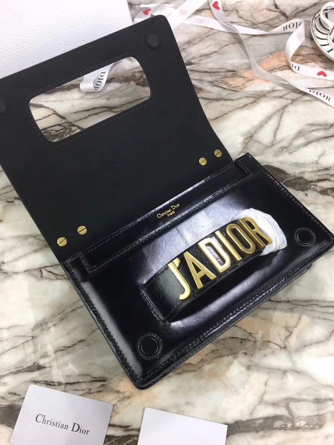 JADIOR FLAP BAG WITH CHAIN IN BLACK CALFSKIN M9000