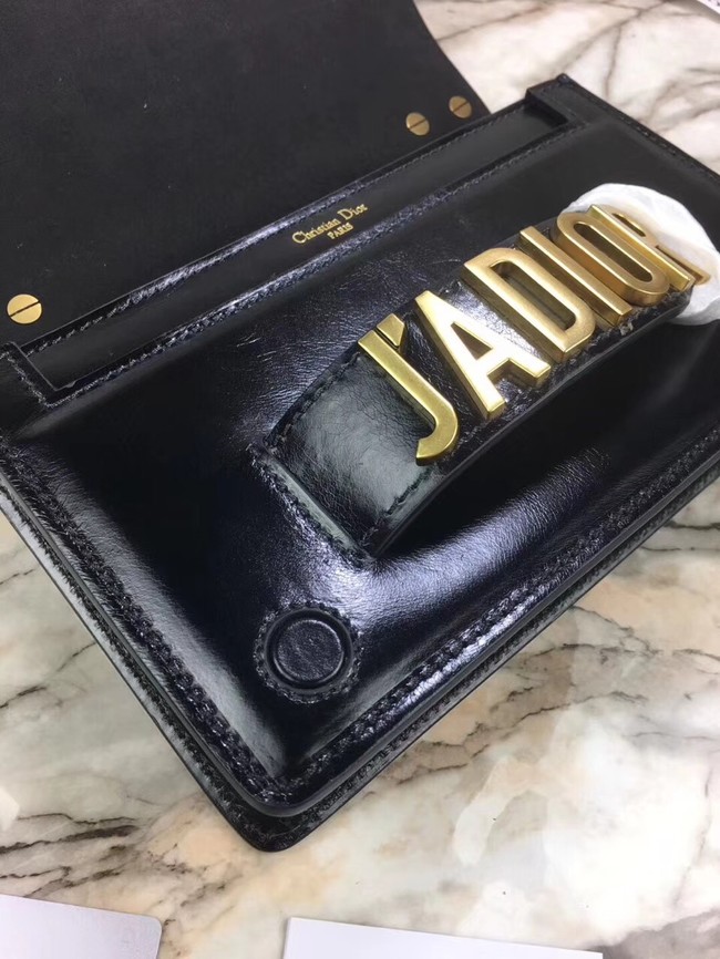 JADIOR FLAP BAG WITH CHAIN IN BLACK CALFSKIN M9000