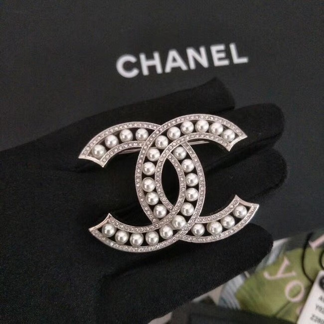 Chanel Brooch 45219