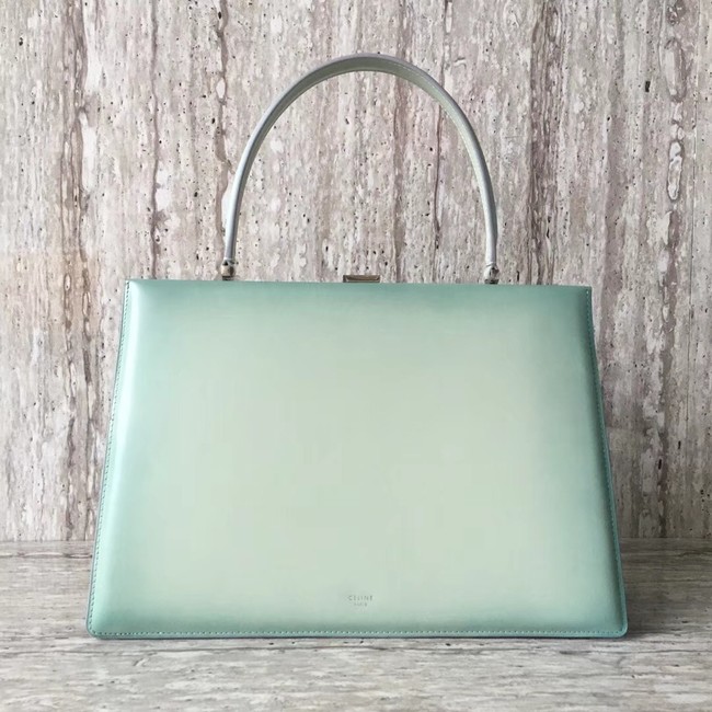 CELINE MEDIUM CLASP HANDBAG IN BOX CALFSKIN WITH PATINA 180923 light green