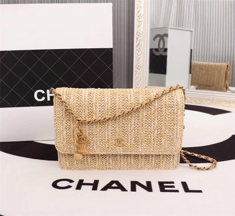 Chanel WOC Original Leather Flap cross-body bag B33814