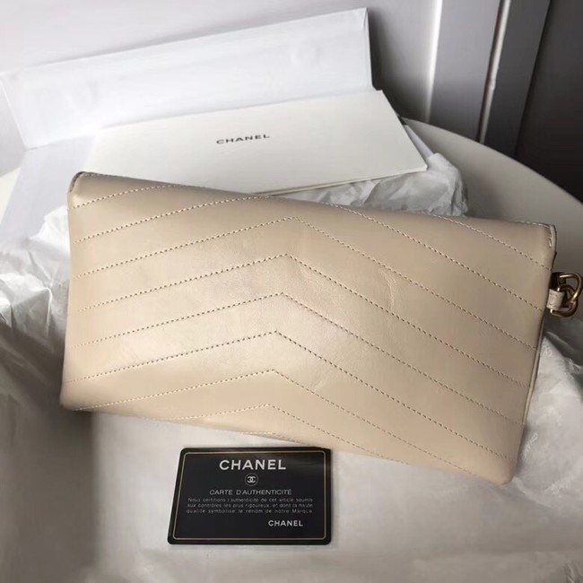 Chanel Clutch Calfskin & Gold-Tone Metal A57493 Beige