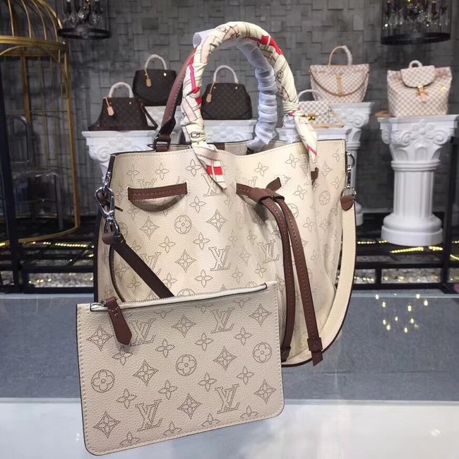 Louis Vuitton Original Mahina Leather GIROLATA M54401 off-white