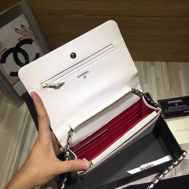 CHANEL GABRIELLE Clutch with Chain A33814 white