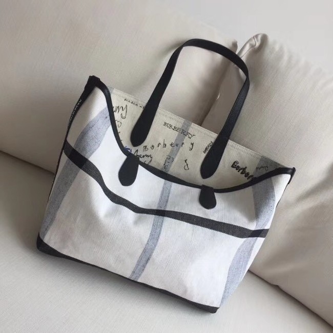 BurBerry Tote Shopping bags BU5549 white