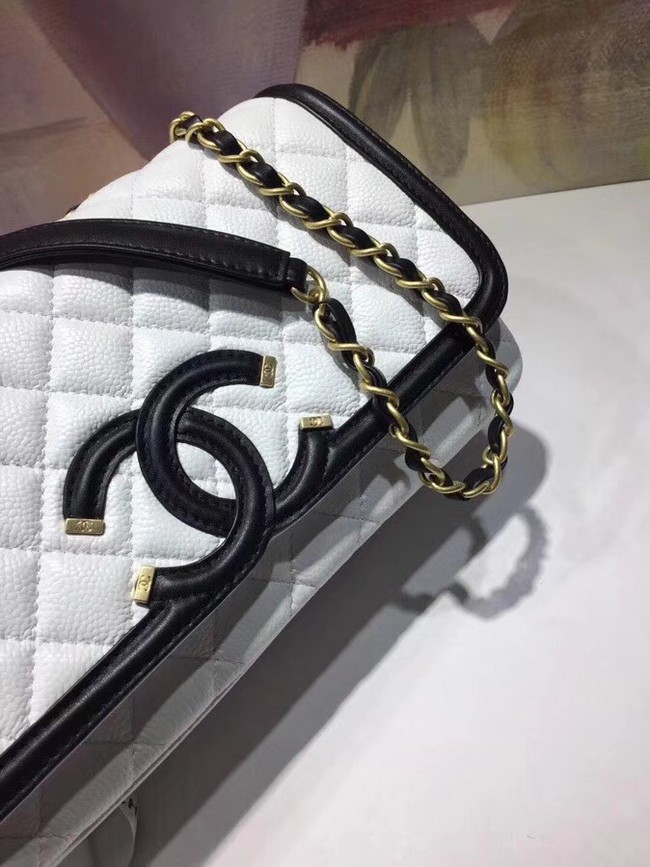 CHANEL Original Clutch with Chain A85533 white