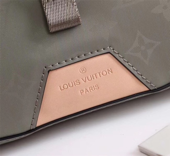 Louis vuitton MESSENGER PM M43889 green