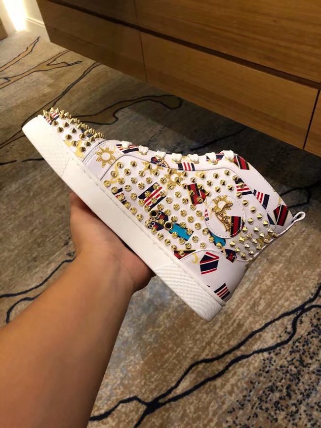 CHRISTIAN LOUBOUTIN Lou Spikes Orlato studded sneakers CL1015