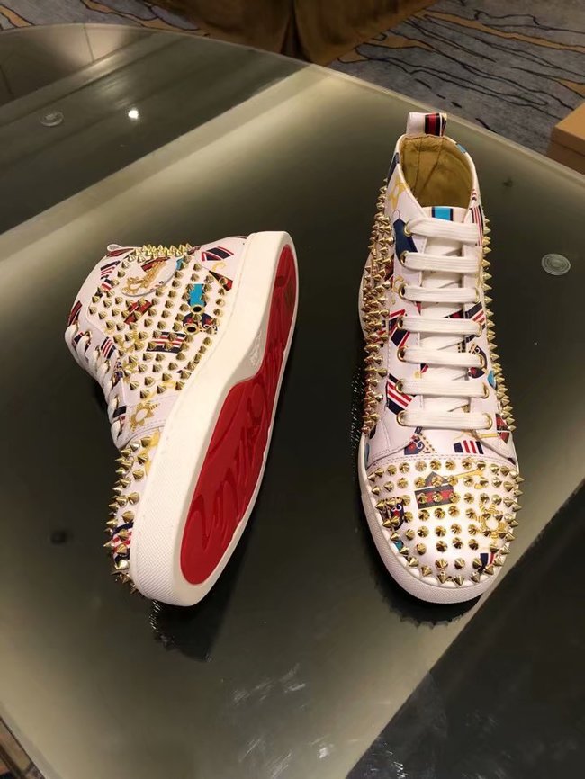 CHRISTIAN LOUBOUTIN Lou Spikes Orlato studded sneakers CL1015