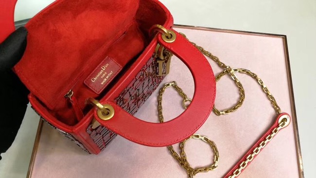 MINI LADY DIOR BAG WITH CHAIN IN RED SMOOTH CALFSKIN EMBROIDERED WITH A MOSAIC OF MIRRORS M0598