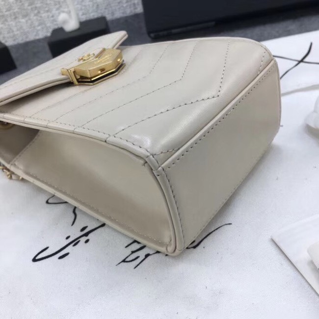 Chanel Original Clutch with Chain A81226 Calfskin & Gold-Tone Metal A81226 off-white