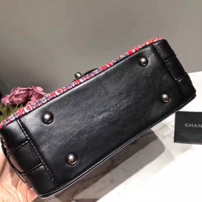 Chanel Shoulder Bag 56398 red