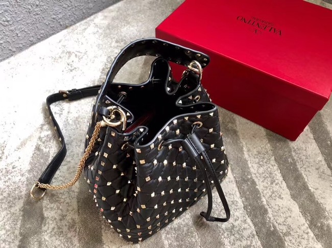 VALENTINO Rockstud leather bucket bag 0059L black