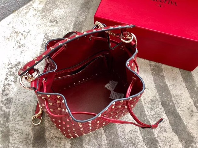 VALENTINO Rockstud leather bucket bag 0059L red