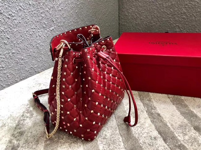 VALENTINO Rockstud leather bucket bag 0059L red