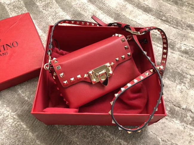 VALENTINO Rockstud leather cross-body bag 04235 red