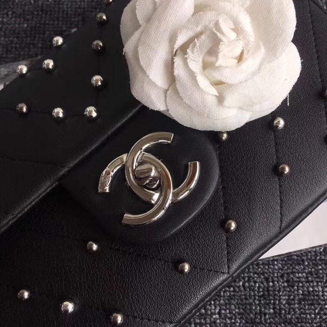 Chanel flap bag Shearling Lambskin & Ruthenium-Finish Metal Y83868 black