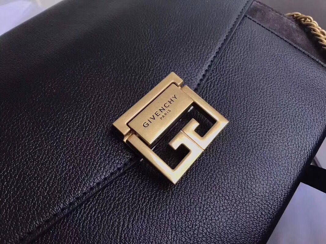 GIVENCHY GV3 medium leather shoulder bag 9741 black