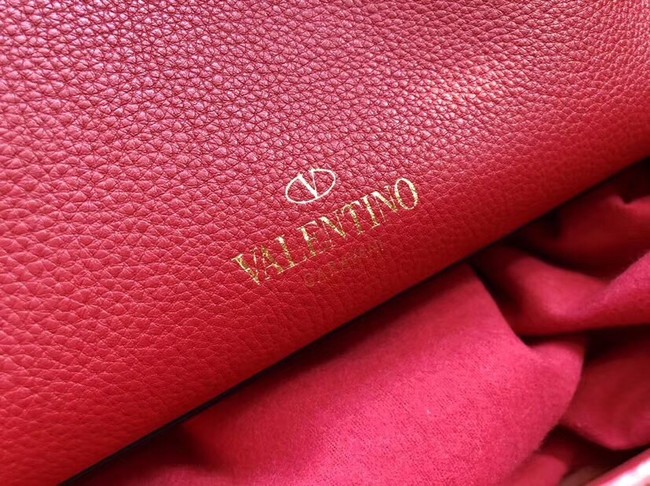 VALENTINO Candy Rockstud quilted leather shoulder bag 0650L red