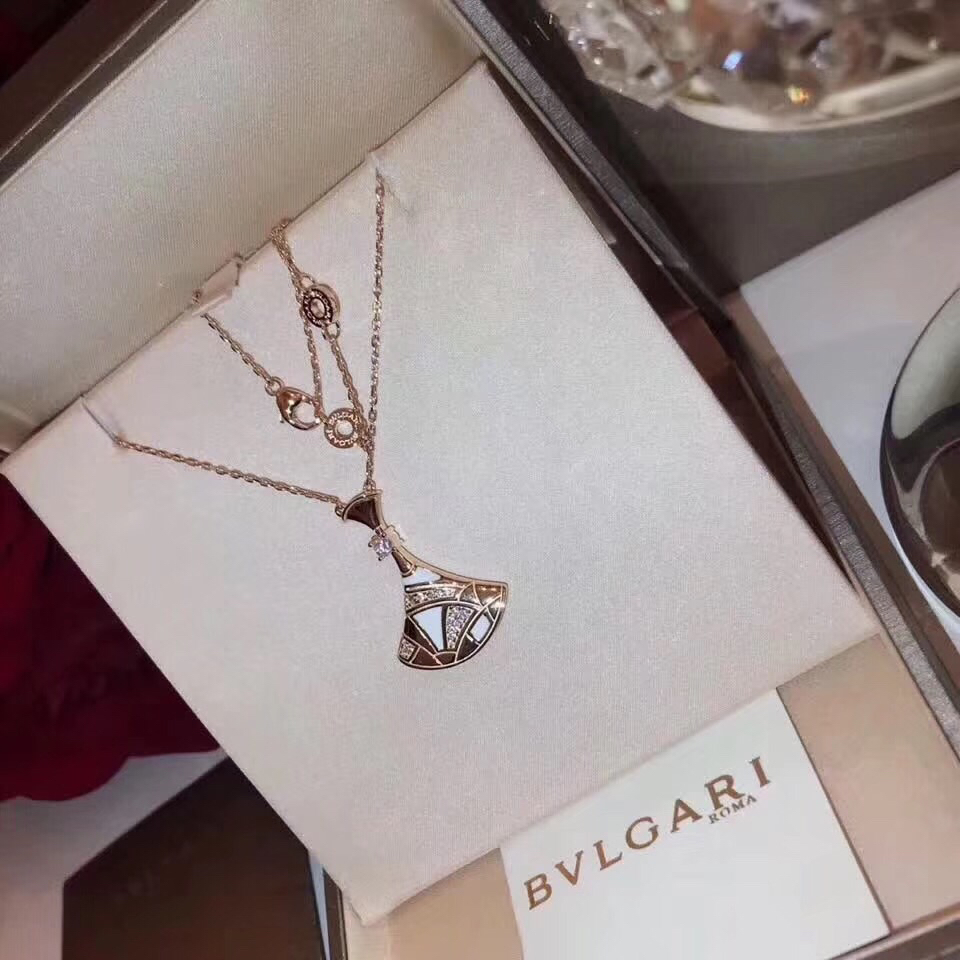 BVLGARI Necklace 18140