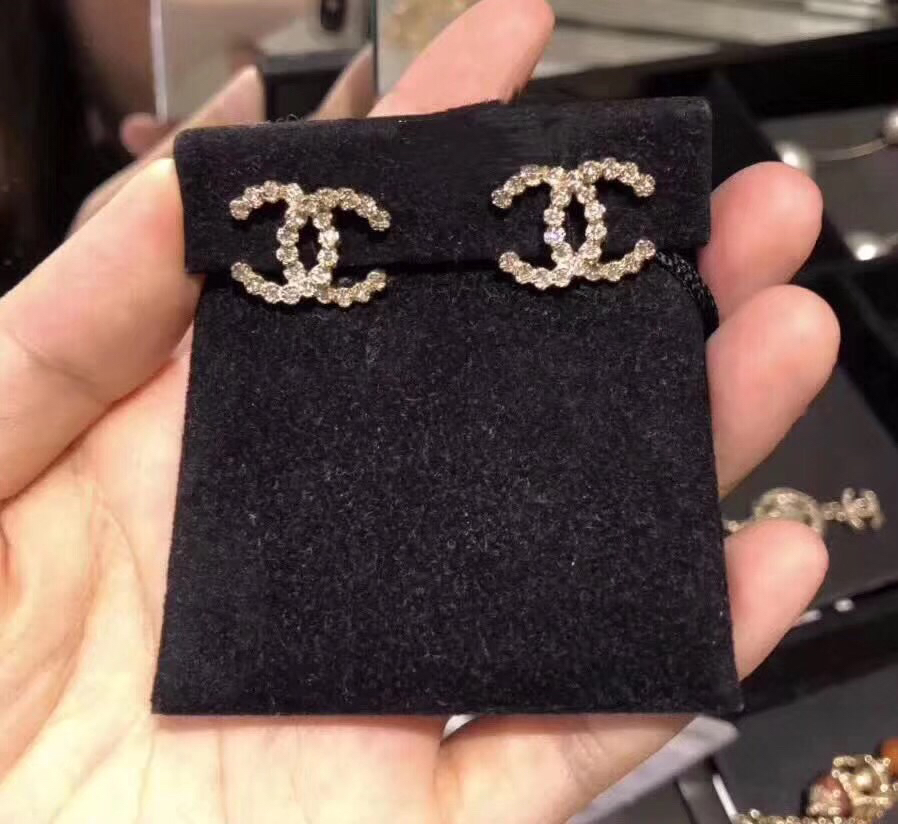 Chanel Earrings 18119