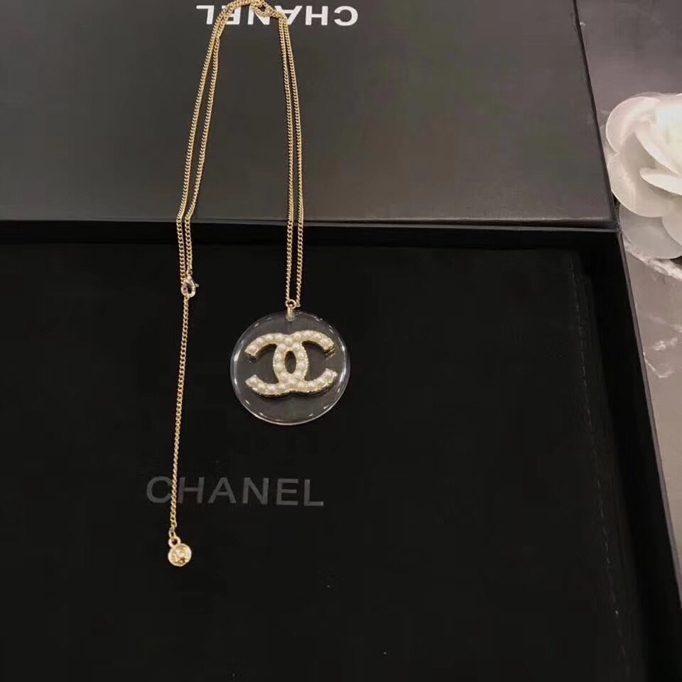 Chanel Necklace 18127