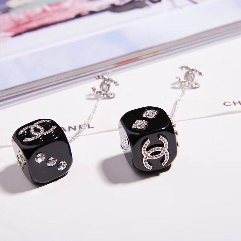 Chanel Earrings 18153