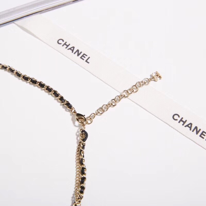 Chanel Necklace 18227