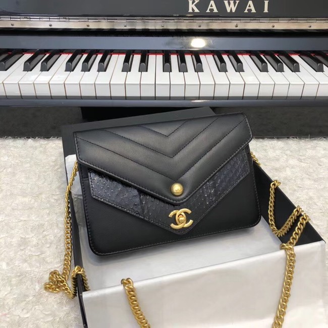 Chanel Original Lambskin & Gold-Tone Metal D33814 black