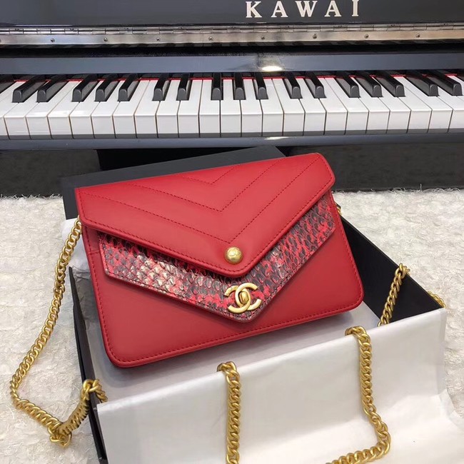 Chanel Original Lambskin & Gold-Tone Metal D33814 red