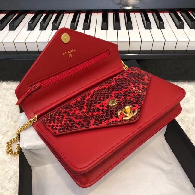 Chanel Original Lambskin & Gold-Tone Metal D33814 red