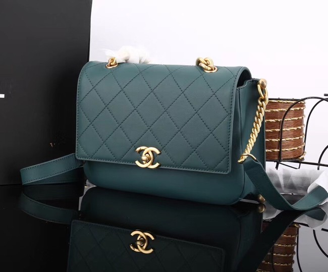 Chanel flap bag Calfskin & Gold-Tone Metal A57553 green